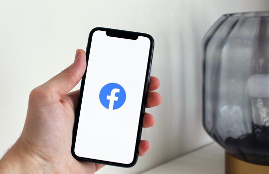 How to Save Photos from Facebook on Android