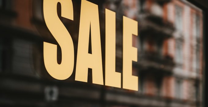Google Ads Strategy for Low-Traffic High-Ticket Lead Generation: How to Optimize With Limited Conversion Data