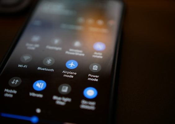What Does Resetting the Network Settings on iPhone Do? iPhone Network Reset vs Android Network Reset