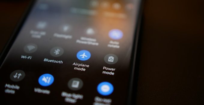 What Does Resetting the Network Settings on iPhone Do? iPhone Network Reset vs Android Network Reset