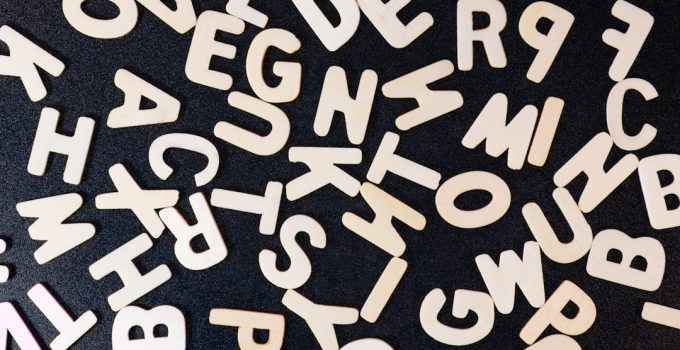 JSTOR Database vs. Google Scholar: When to Use Each (and Why)