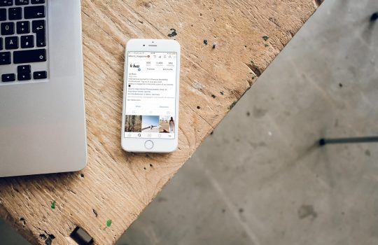 How do I make text messages have their own notification sound