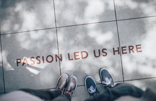 Everything you need to know about influencer whitelisting