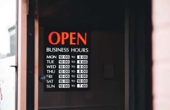 Inside Yelp’s Revenue Model: How Does It Work?