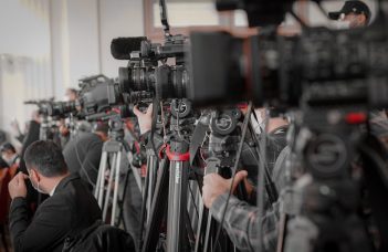 PR Agency Software: Muck Rack vs Cision for Managing PR Agency Workflows
