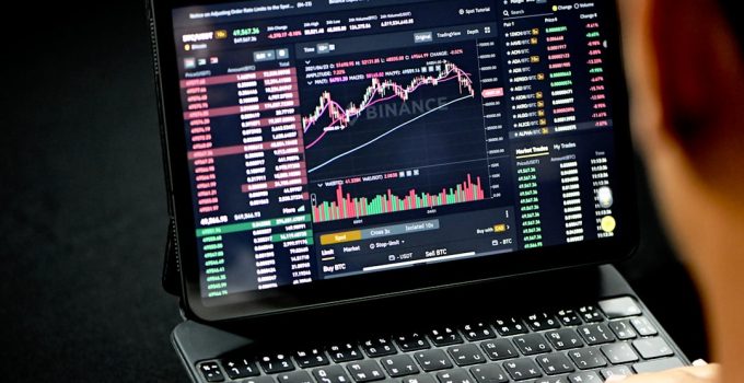 Top-Rated Crypto Tools List for American Investors to Analyze, Trade, and Grow Portfolios