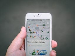 AI Tools That Compete With ChatGPT (Free & Paid)