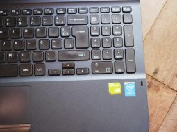 How to clean your laptop keyboard without damaging it
