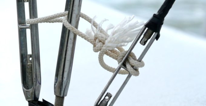 Boost Your LinkedIn Profile With a Professional Headline That Works to Attract Leads, Recruiters, and Business Opportunities