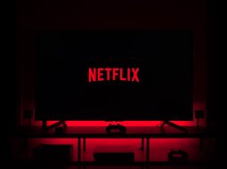 Comprehensive Review of Private Internet Access VPN for Streaming and Privacy