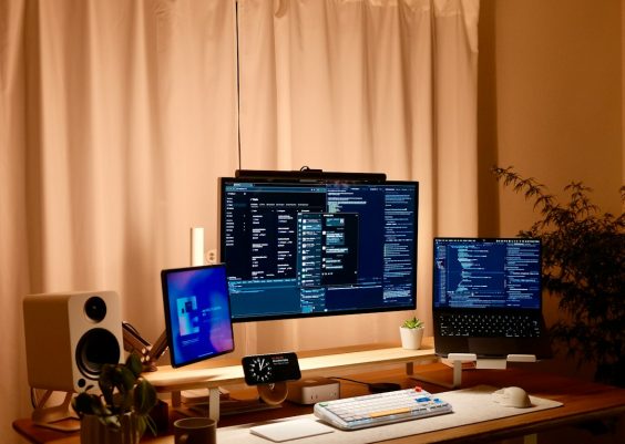 Top 6 Minimal Desktop Download Accelerators That Remote Workers Use to Speed Up Large File Transfers Over Unreliable Connections