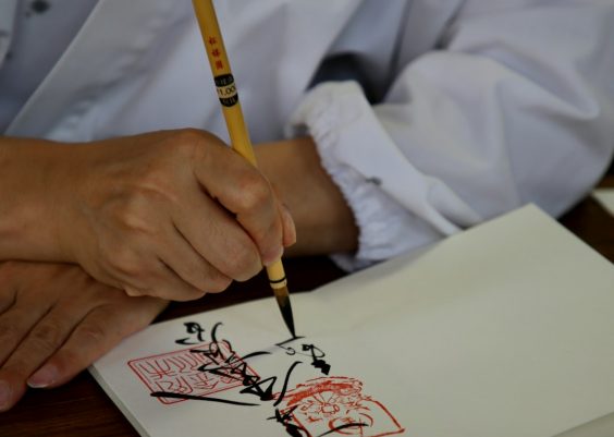 How a caching plugin served old logo files after an update and the cache-key invalidation steps that pushed fresh brand assets