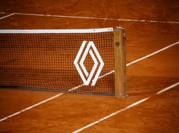 Looka Logo Files Not Compatible With Print Providers and the Export Format Conversion That Resolved Printing Errors