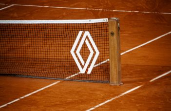 Looka Logo Files Not Compatible With Print Providers and the Export Format Conversion That Resolved Printing Errors