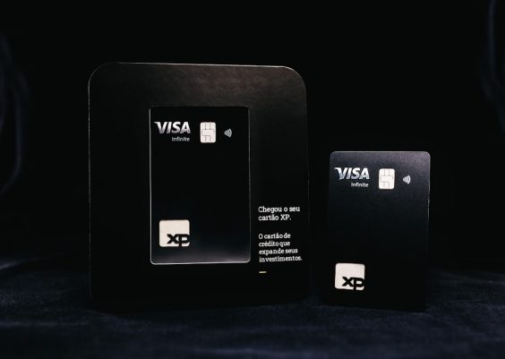 Best Business Card Makers for Event Professionals Sharing Schedules and Booking Forms