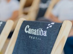 4 Business Card Generators That Perform Best for Subscription-Based Businesses