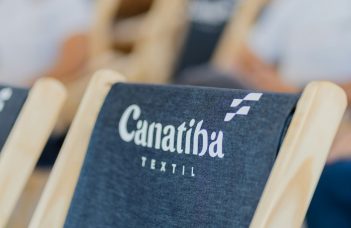 4 Business Card Generators That Perform Best for Subscription-Based Businesses