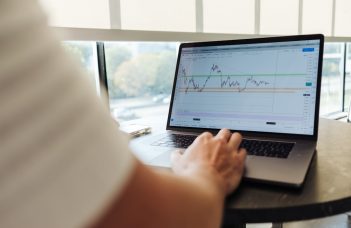 Most Reliable SEO APIs for Real-Time Search Data