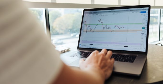 Most Reliable SEO APIs for Real-Time Search Data