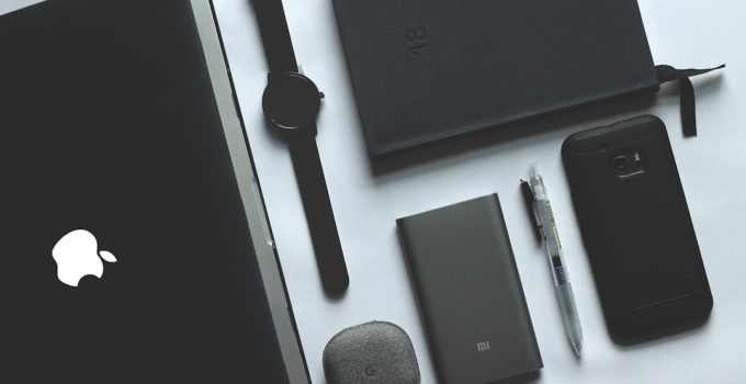 Comparing Enterprise and Basic CRM Software: Key Distinctions, Features, and Benefits for Sales Teams