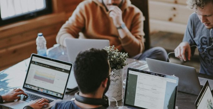 How to Choose a Content Management Platform for Your Business