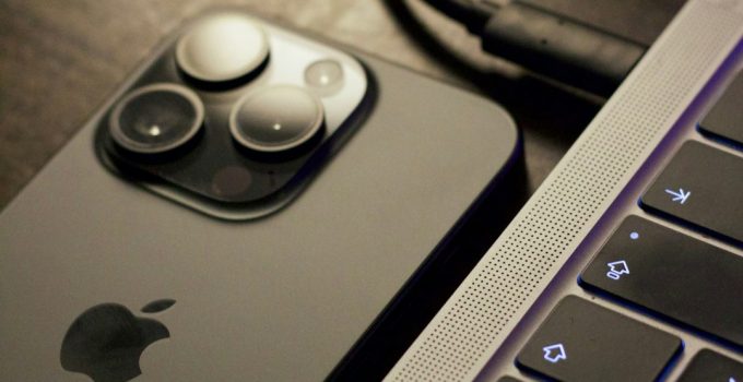 Does VSCO Show Profile Views? Explained (2026)