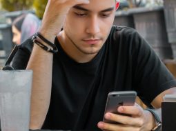 Can Someone See If You Screenshot On VSCO? (2026 Answer)