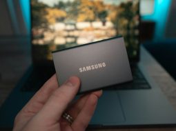 Why Do Users Prefer Samsung Photo Editor 3.7.08.22 for Mobile Editing?