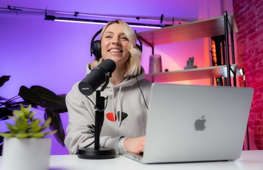 Hulu Watch Party Guide 2026: How To Watch Together Online With Friends