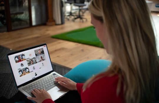 15 Benefits of Using a Cloud-Based Video Service