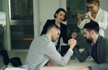 Top B2B Lead Generation Agencies for Financial Services: CIENCE vs. Martal Group for Qualified Leads