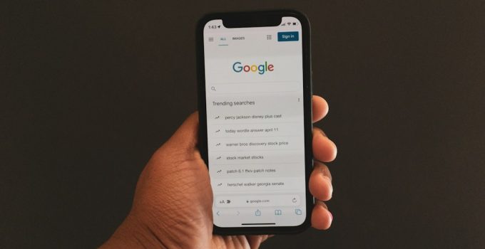 Free Notes App: Google Keep vs Notion for Simple Note Taking